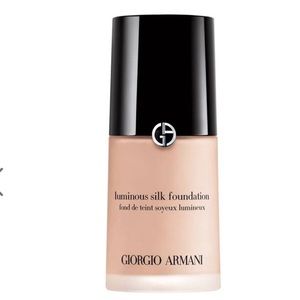 Giorgio Armani Luminous Silk Foundation - 4.5
